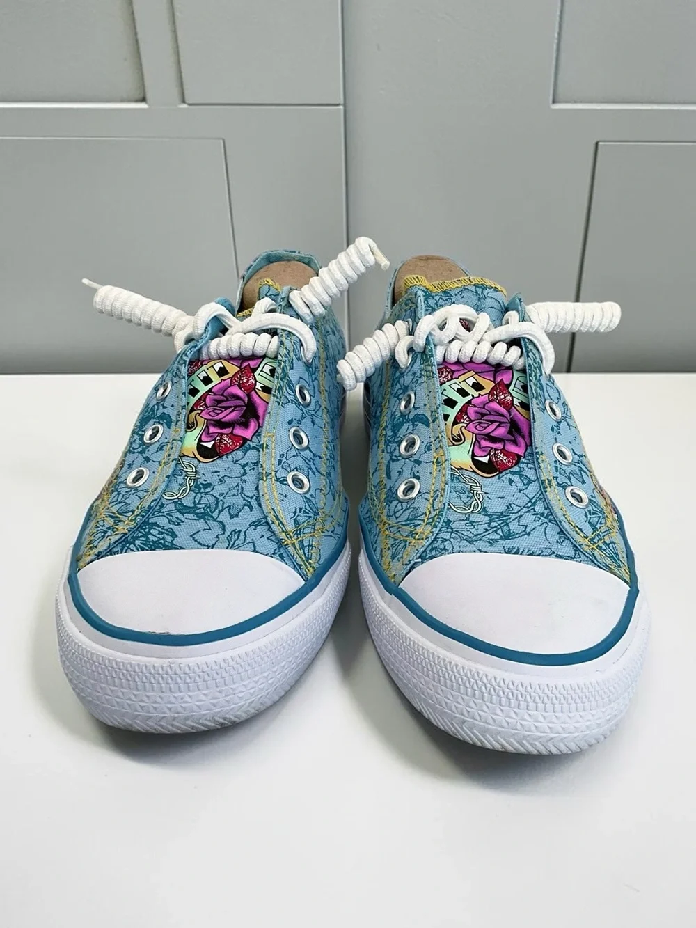 AirWalk Tattoo-Inspired Attitude Graphic Low-Top Sneakers, Size 8.5